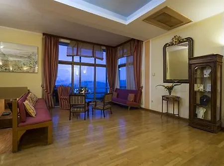 Hotel Palace