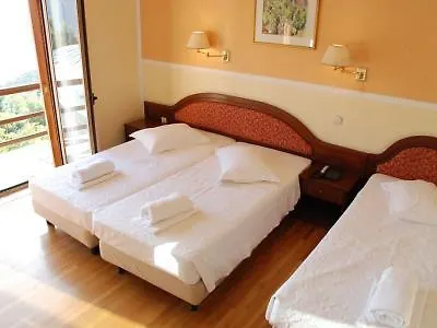 Palace 4*
