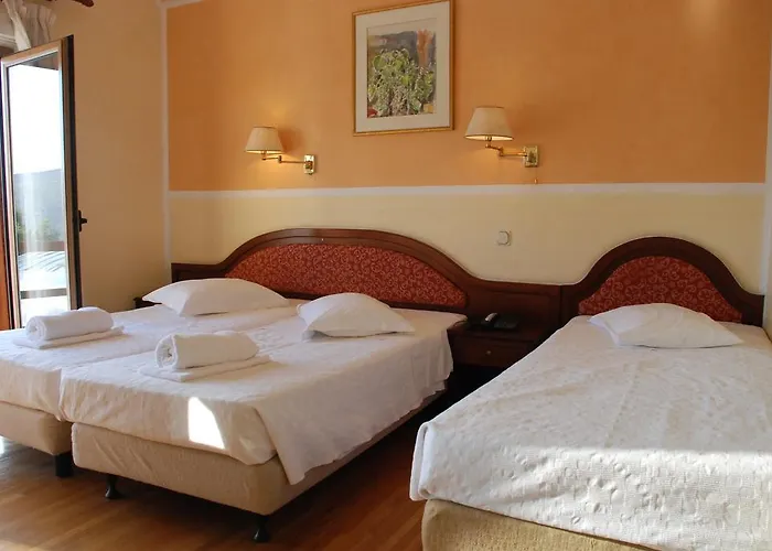 Ξενοδοχείο Palace 4*